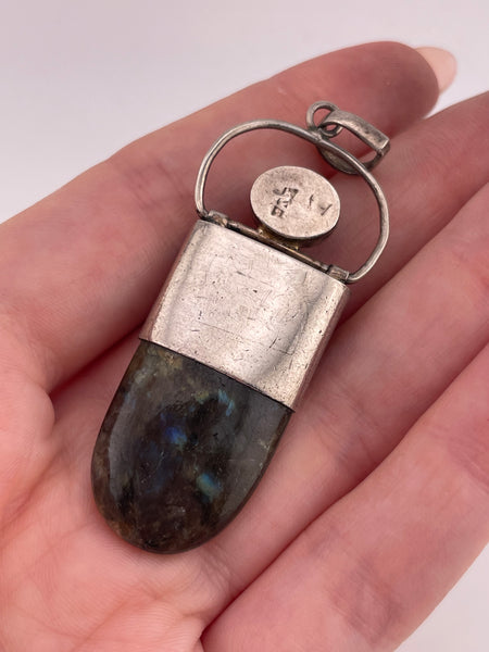 sterling silver labradorite & faceted amethyst pendant