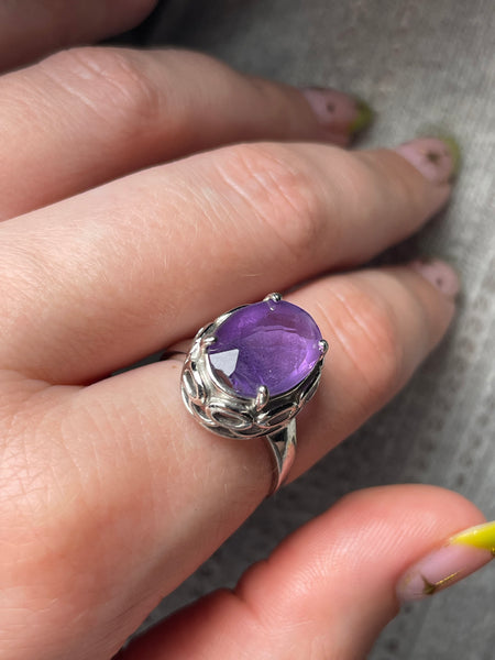 size 8.25 sterling silver faceted amethyst ring ***AS IS***