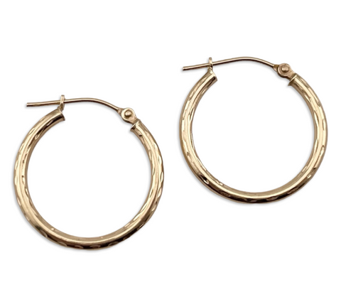 14k yellow gold 7/8" textured diamond cut round tube hoop earrings