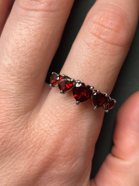 size 9 sterling silver rhodium plated faceted heart garnet ring