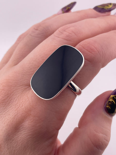 size 7.75 sterling silver black resin ring