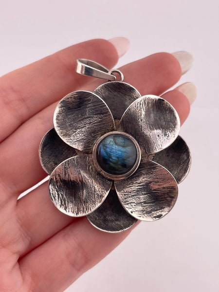 sterling silver large labradorite flower pendant