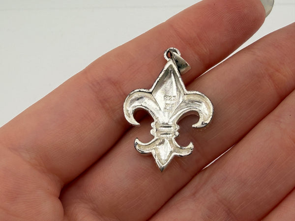 sterling silver rhodium plated fleur de lis pendant
