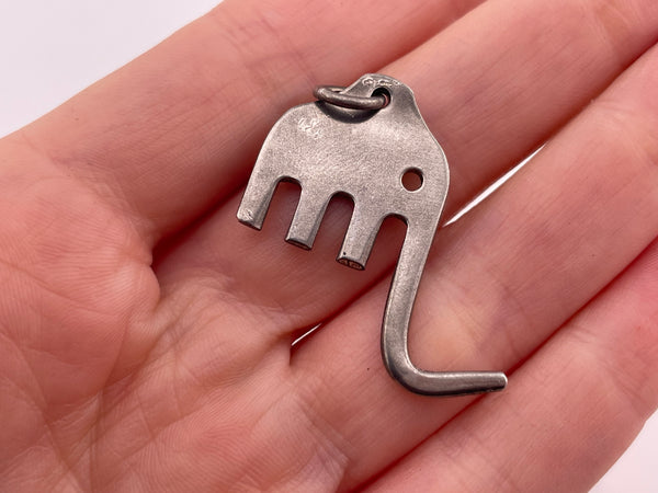 sterling silver elephant pendant