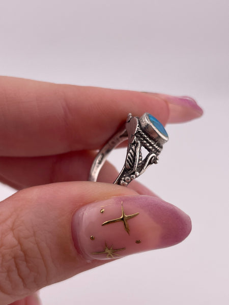 size 4 sterling silver synthetic turquoise ring **AS IS**