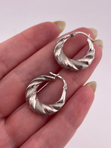 rhodium plated sterling silver textured lined puffy hoop earrings