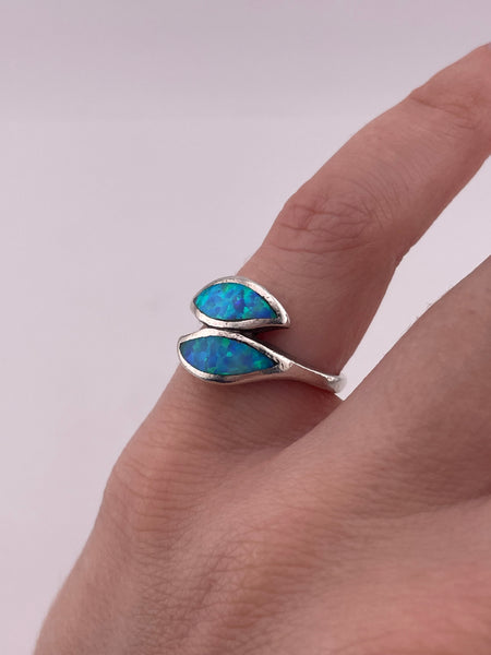 size 6 sterling silver opal simulant ring