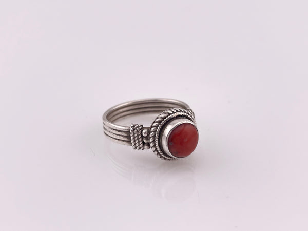 size 6.5 sterling silver coral ring
