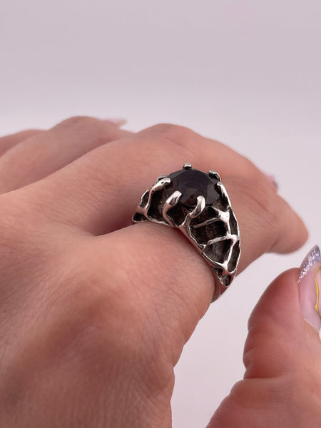 size 9 sterling silver brutalist faceted smoky glass ring ***Scratched Glass***