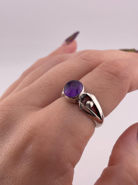 size 8.75 sterling silver circle amethyst ring