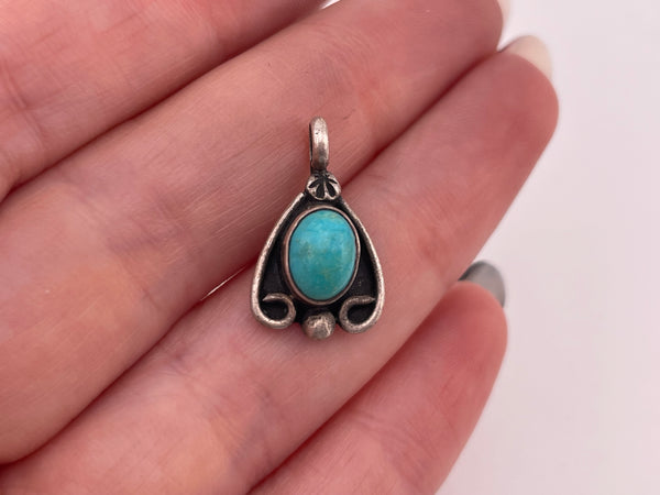 sterling silver turquoise pendant