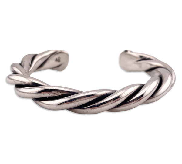 sterling silver Silpada heavy stoneless twist cuff bracelet