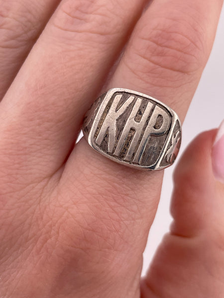 size 7.5 sterling silver 'KHP' initials letters signet ring