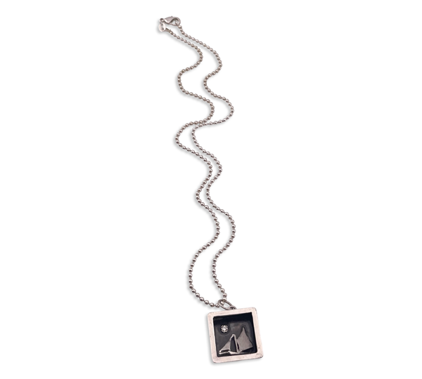 sterling silver 18-3/4" sailboat shadowbox pendant necklace