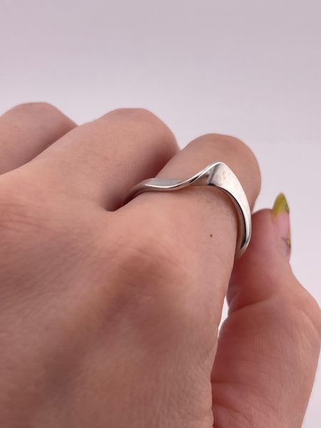 size 10 sterling silver stoneless squiggle ring