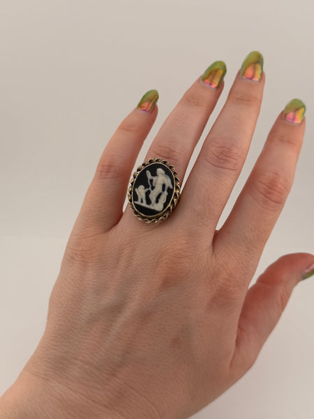 size 6 sterling silver cameo ring