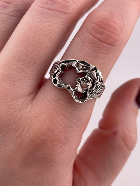 size 8.75 sterling silver face ring