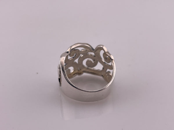 size 7.25 rhodium plated sterling silver stoneless swirl scroll ring