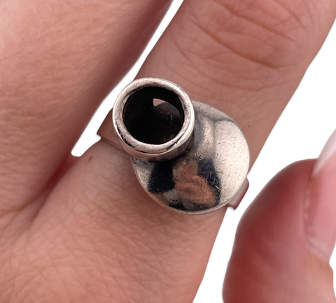 size 7.75 sterling silver modernist stoneless ring