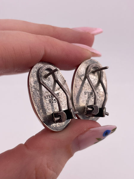 sterling silver made pearl lever-back earrings