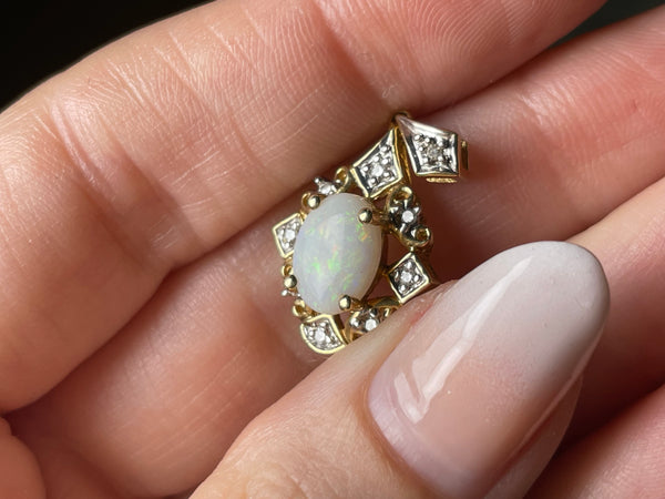 14k yellow & white gold opal diamond pendant
