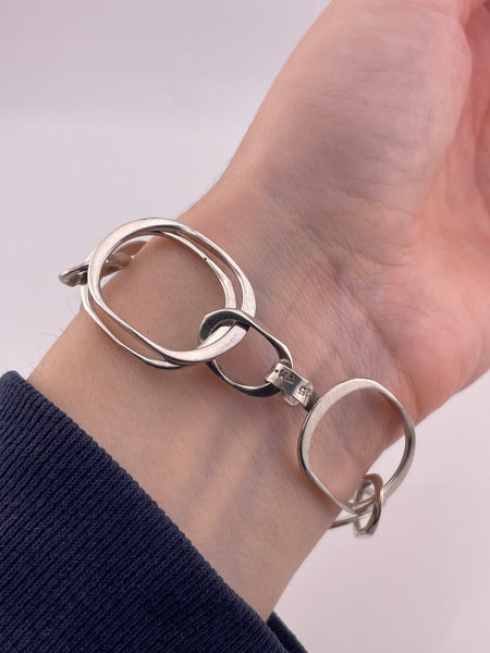 sterling silver 8 7/8" Mexican stoneless oval link bracelet