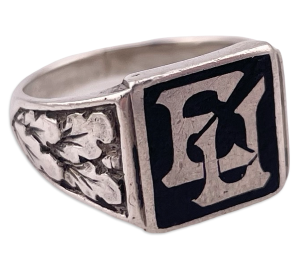 size 6.25 sterling silver 'EU' initials leaf ring
