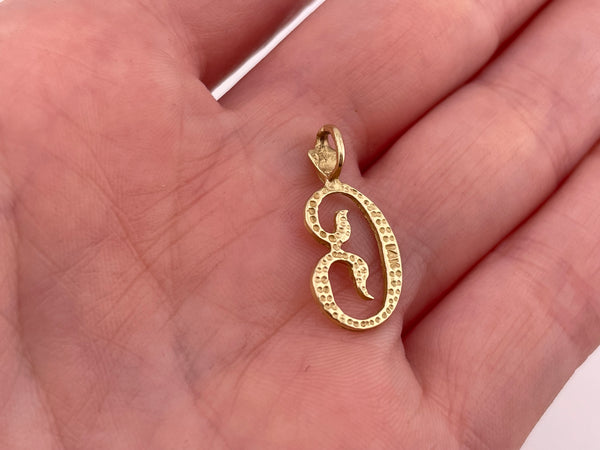 14k yellow gold diamond cut 'C' pendant