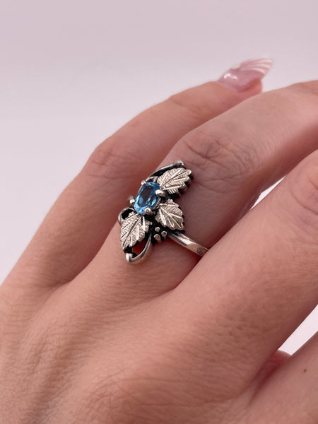 size 6.25 sterling silver faceted topaz leaf ring