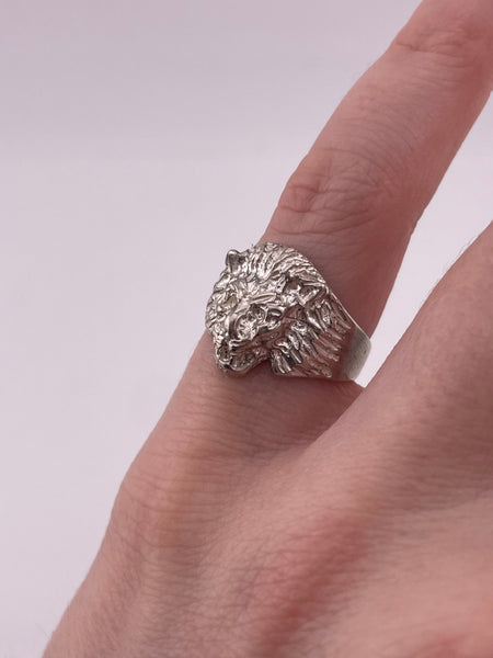 size 5 sterling silver lions head ring