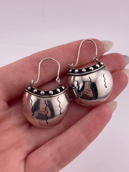 sterling silver stoneless cut-out chunky jug earrings