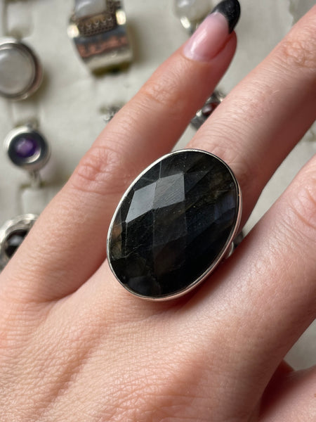 size 7 sterling silver faceted labradorite ring