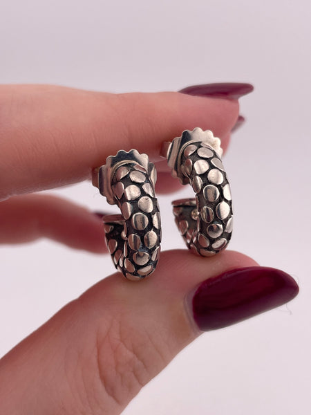 sterling silver John Hardy Kali dotted hoop post earrings
