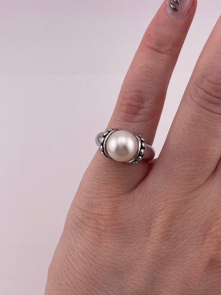 size 5 sterling silver synthetic pearl ring