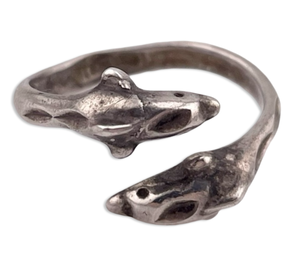 size 4.25 sterling silver dolphin bypass ring