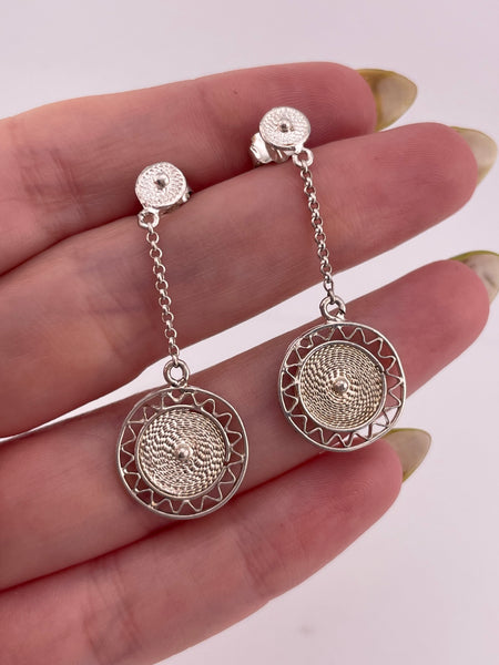sterling silver stoneless pendulum circle chain post dangle earrings