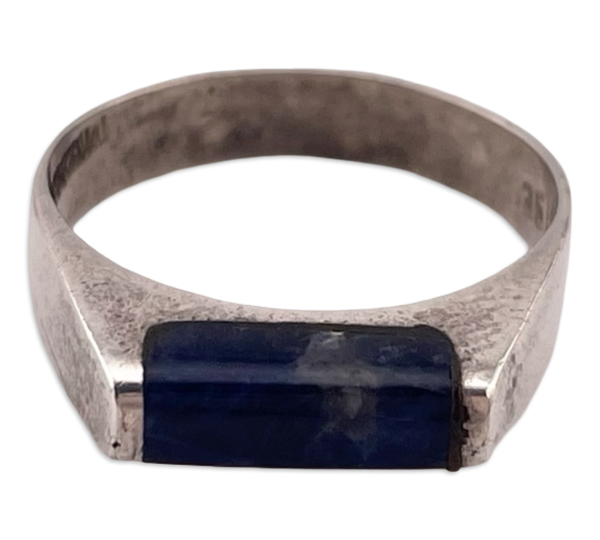size 7.25 sterling silver Mexican sodalite ring