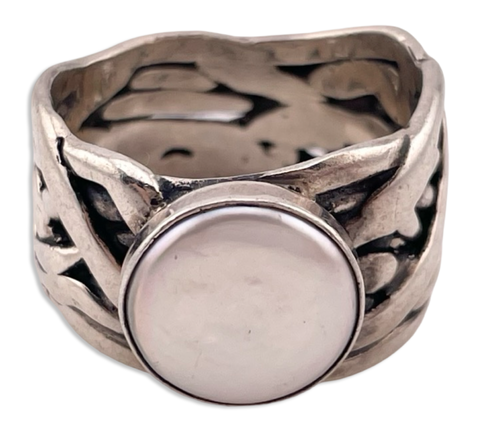size 10 sterling silver Silpada wide band pearl ring