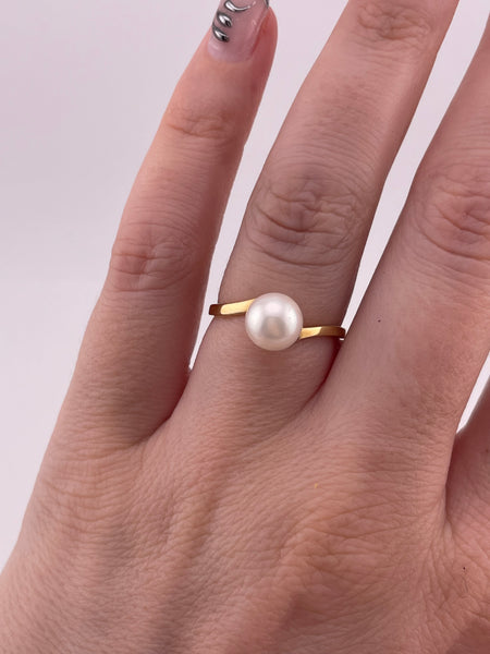 size 7.25 sterling silver gold plated plastic pearl ring