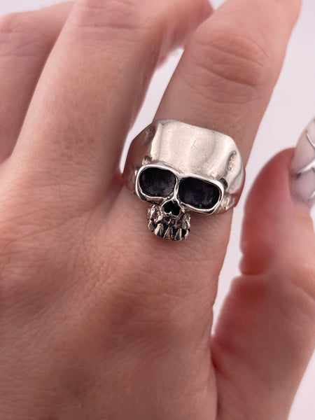 size 11 sterling silver skull ring