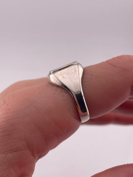 size 8.75 sterling silver 'H' initial signet ring