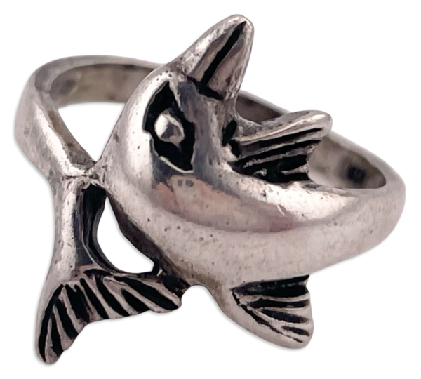 size 7 sterling silver dolphin ring