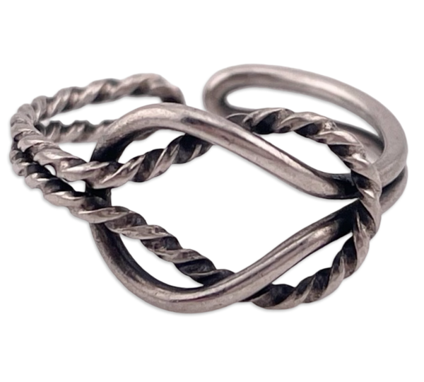 size 6.5 sterling silver entwined knotted open band ring