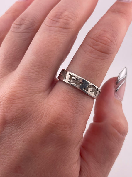 size 9.75 sterling silver dolphin band ring