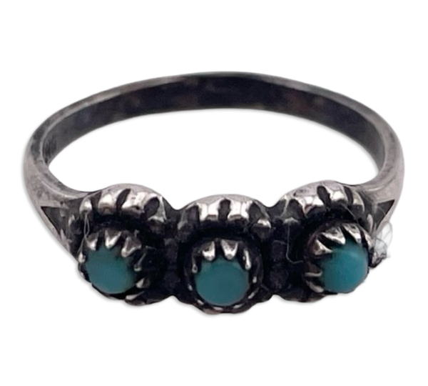 size 2 sterling silver Bell Trading Post synthetic turquoise midi ring