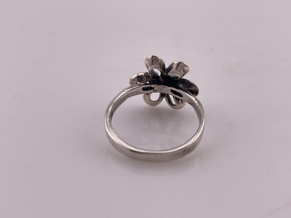 size 9 sterling silver flower ring