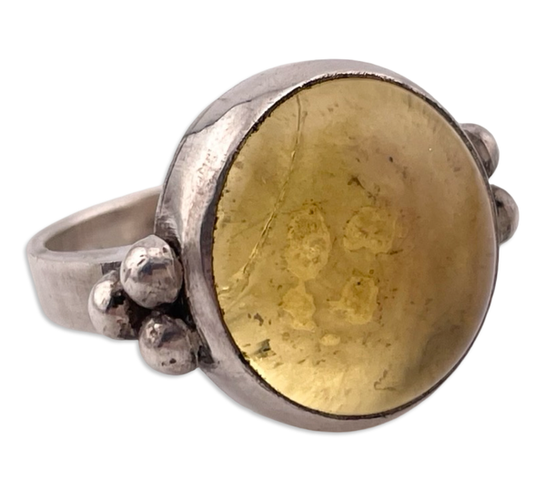 size 8.75 sterling silver round yellow glass ring