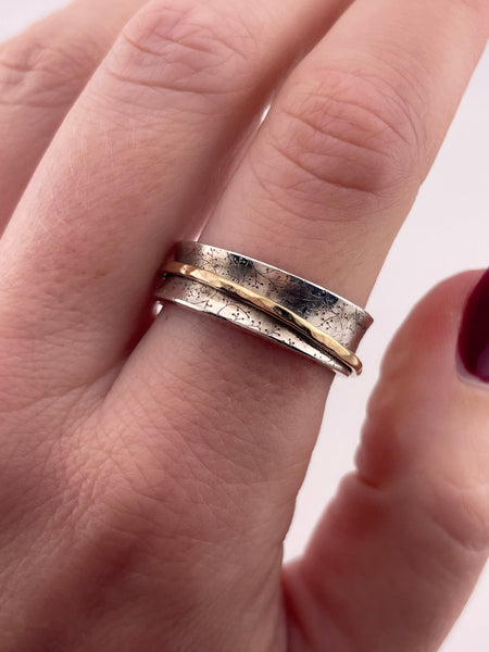 size 10.25 sterling silver & gold plated brushed finish spinner band ring