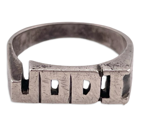 size 7 sterling silver "Jodi" name ring