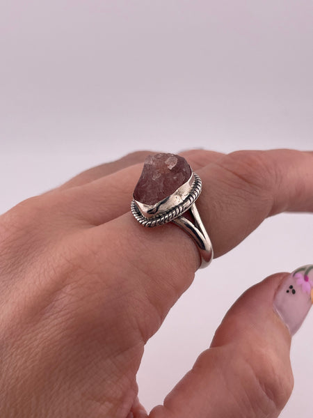 size 7.25 sterling silver raw rose quartz ring